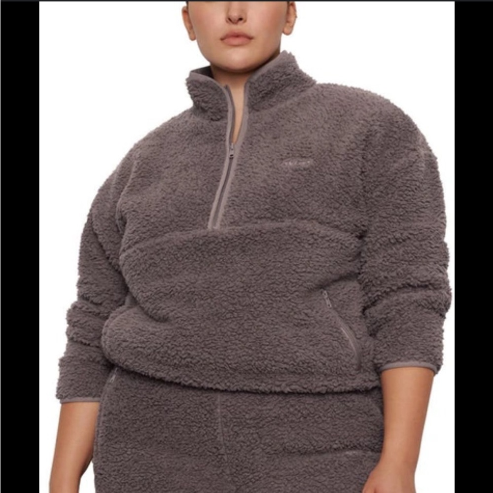 Skims Teddy Pullover - L
